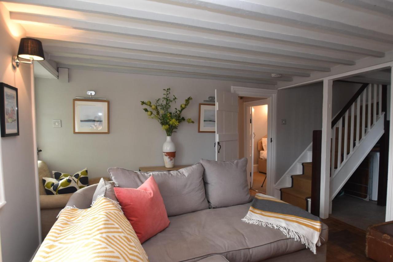 Rose Mullion Cottage Pett Exterior photo