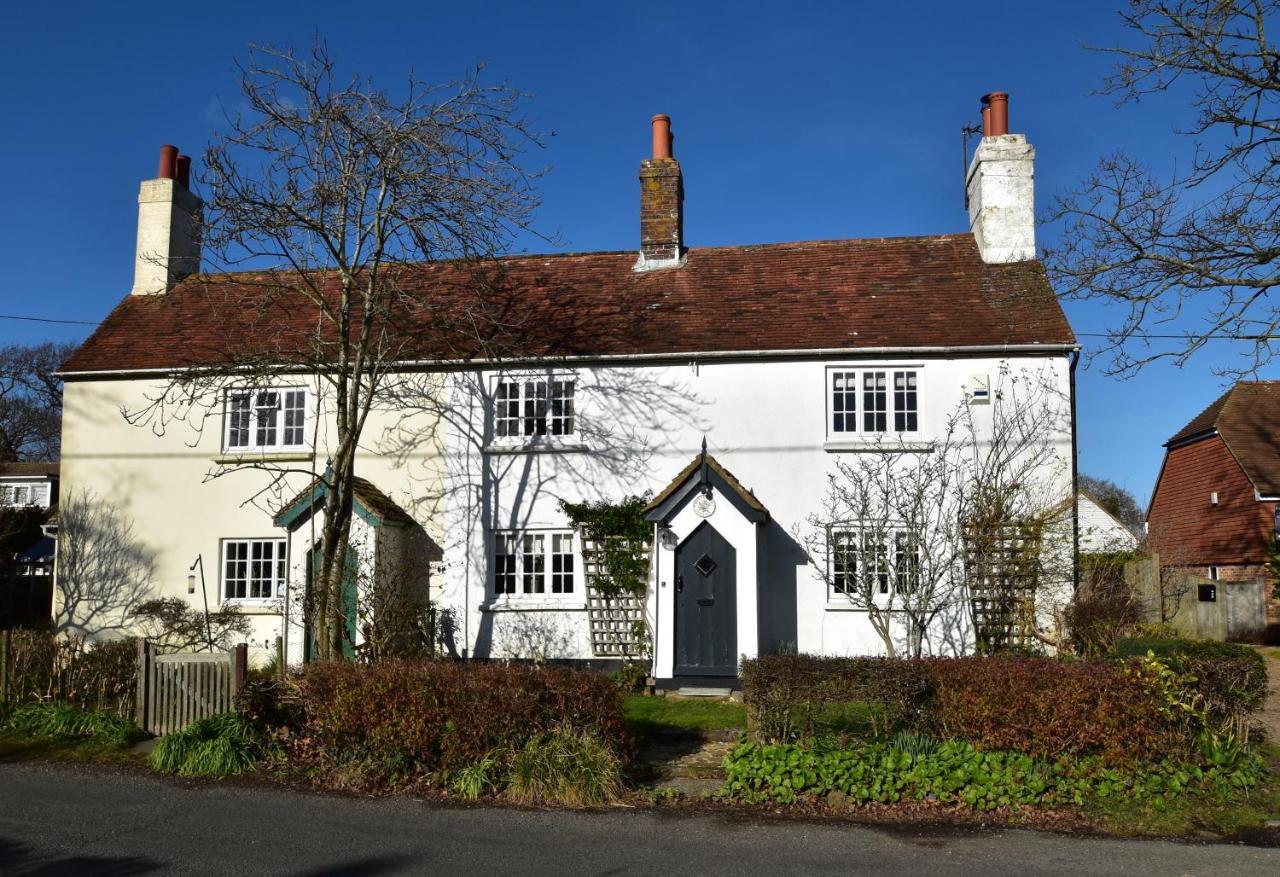 Rose Mullion Cottage Pett Exterior photo